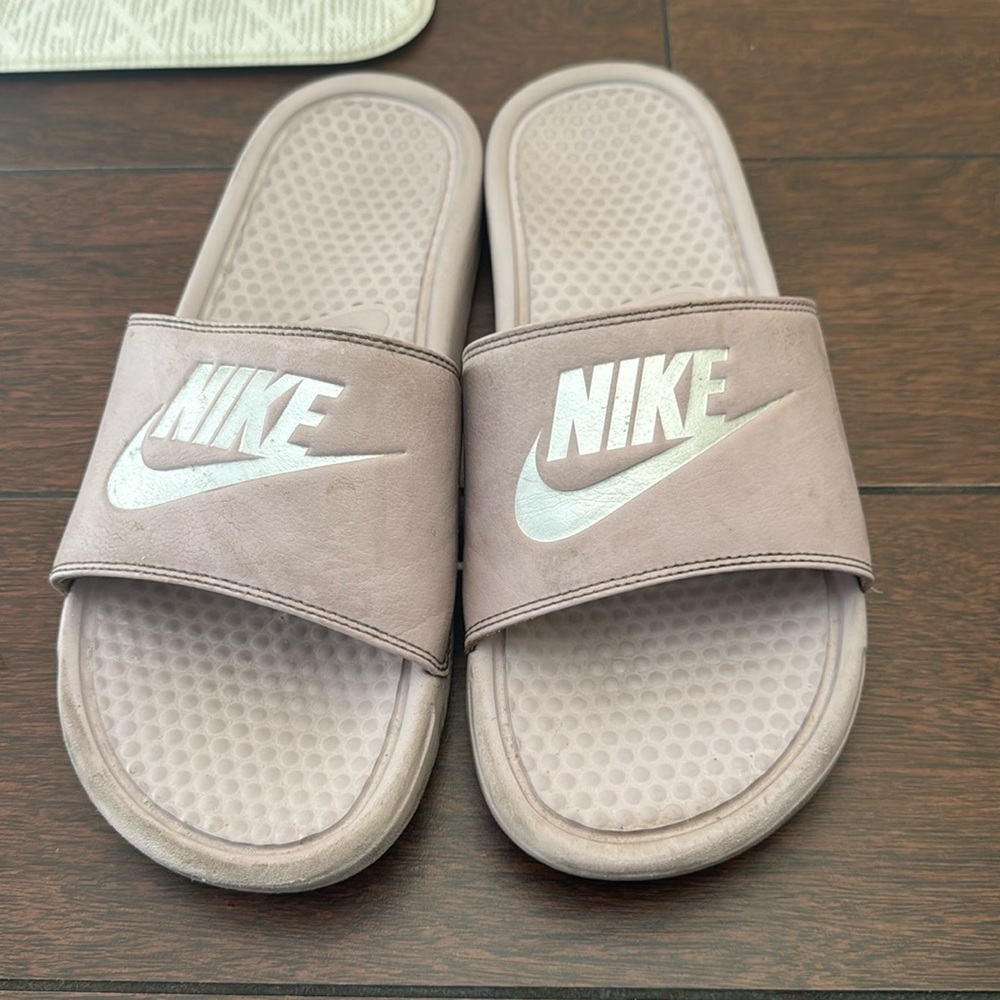 Nike Men’s Pink Slides size 11 used